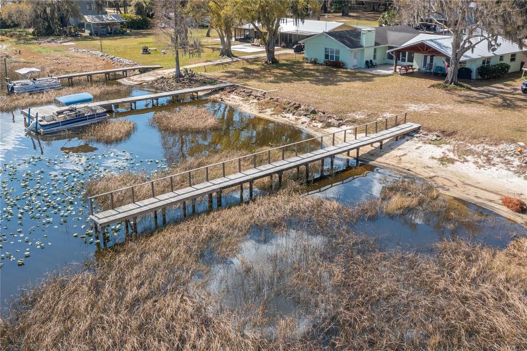 Image 48 of property listing at 10744 W BEACH PARKWAY, Lake Wales, FL 33898