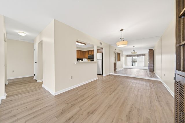 200 Sanders Ferry Rd Apt 2308, Hendersonville, TN 37075