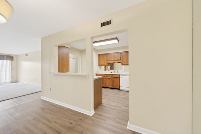 200 Sanders Ferry Rd Apt 2308, Hendersonville, TN 37075