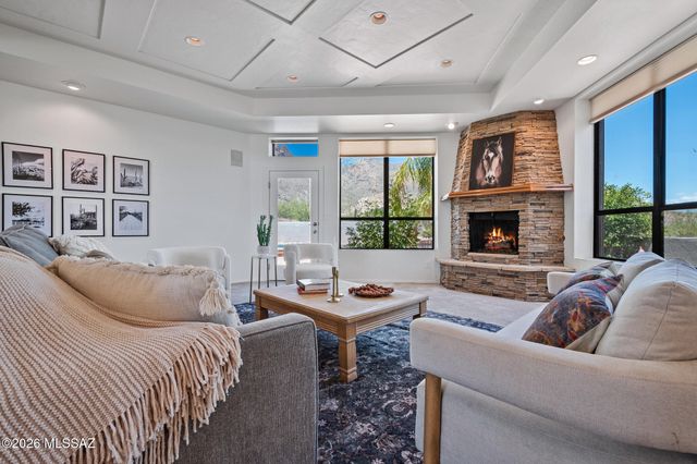 3441 E Cathedral Rock Circle, Tucson, AZ 85718