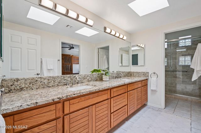 3441 E Cathedral Rock Circle, Tucson, AZ 85718