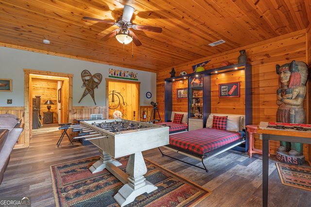 55 Ridge Top Drive, Ellijay, GA 30536