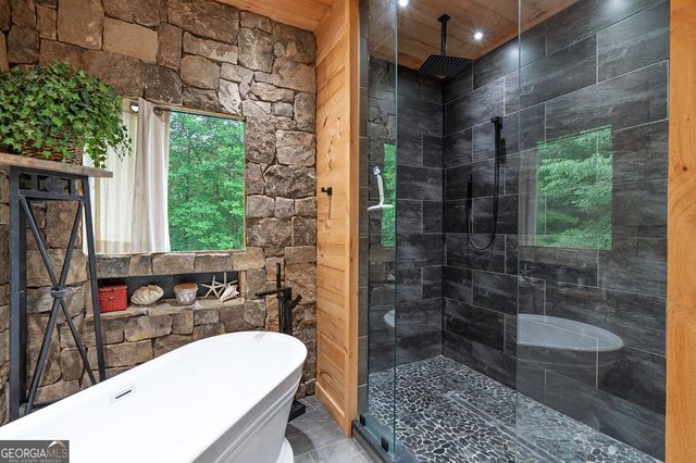 55 Ridge Top Drive, Ellijay, GA 30536