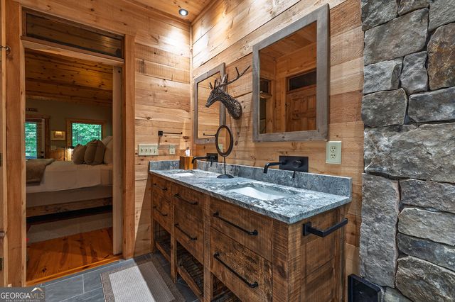 55 Ridge Top Drive, Ellijay, GA 30536