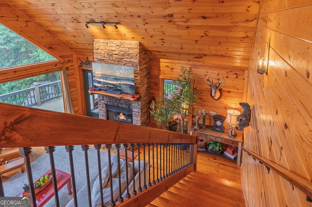 55 Ridge Top Drive, Ellijay, GA 30536