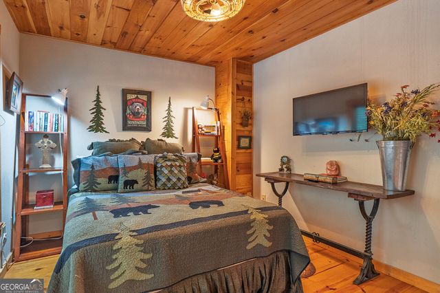 55 Ridge Top Drive, Ellijay, GA 30536