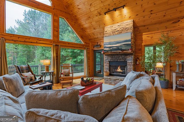 55 Ridge Top Drive, Ellijay, GA 30536