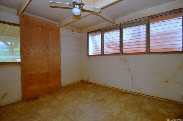 241 Kihapai Street A, Kailua, HI 96734