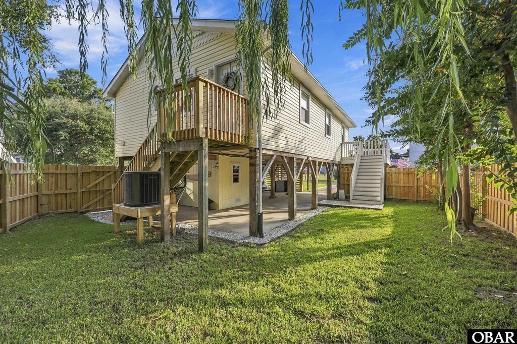 Image 2 of property listing at 110 Rhodoms Drive, Kill Devil Hills, NC 27948