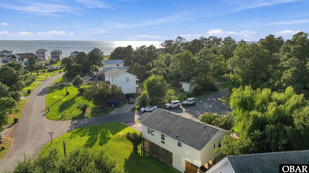 Image 11 of property listing at 110 Rhodoms Drive, Kill Devil Hills, NC 27948