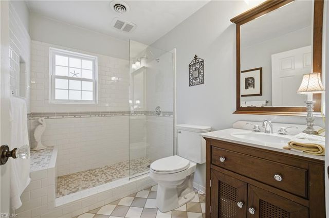 2605 Admiral DR, Virginia Beach, VA 23451