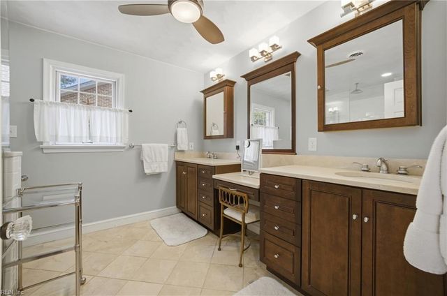 2605 Admiral DR, Virginia Beach, VA 23451