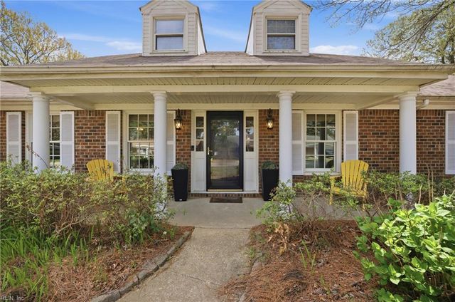 2605 Admiral DR, Virginia Beach, VA 23451