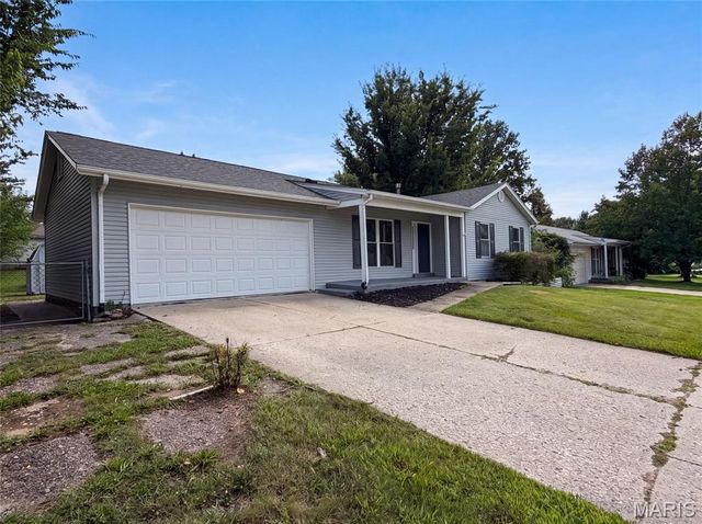 1354 Great Warrior Drive, O'fallon, MO 63366