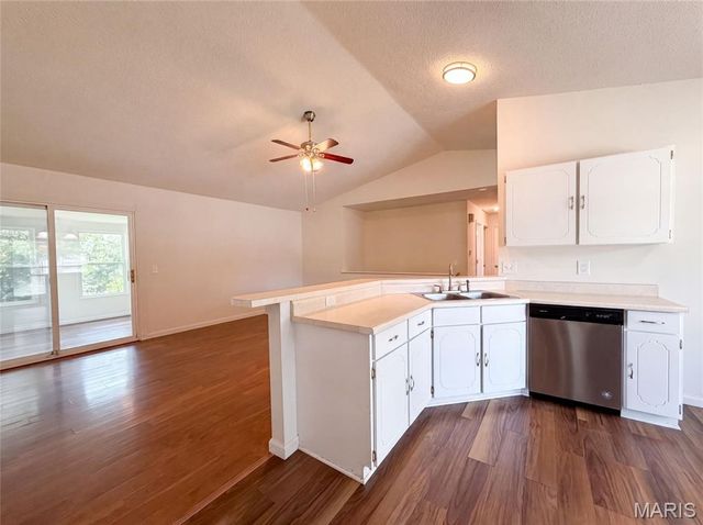 1354 Great Warrior Drive, O'fallon, MO 63366