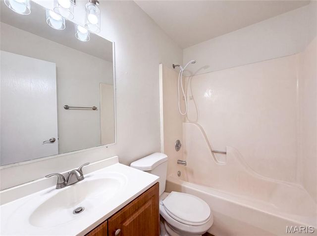 1354 Great Warrior Drive, O'fallon, MO 63366