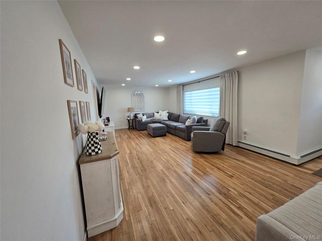 215 Terry Road 9A, Smithtown, NY 11787