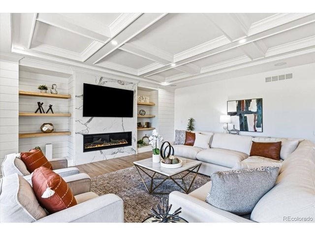 15 Glenmoor Cir, Cherry Hills Village, CO 80113