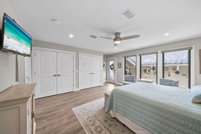 425 Bay Shore Drive UNIT 11, Panama City Beach, FL 32407