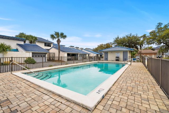 425 Bay Shore Drive UNIT 11, Panama City Beach, FL 32407