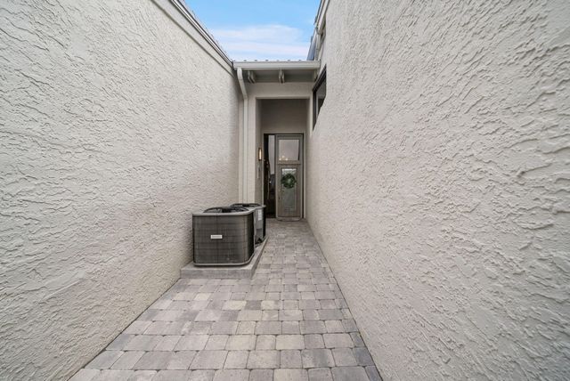 425 Bay Shore Drive UNIT 11, Panama City Beach, FL 32407