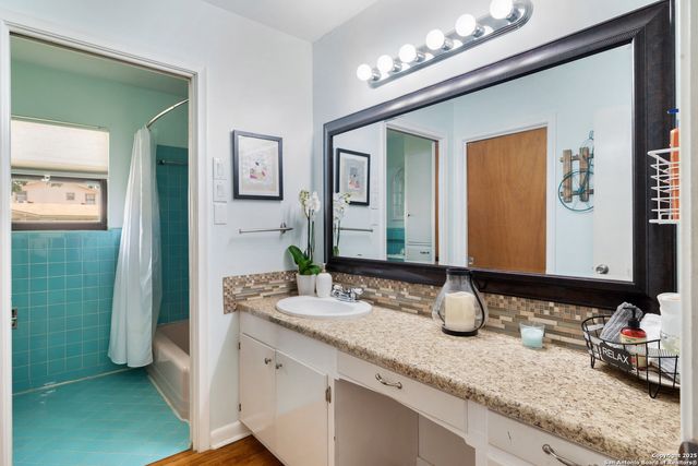 270 Goodhue Ave, San Antonio, TX 78218