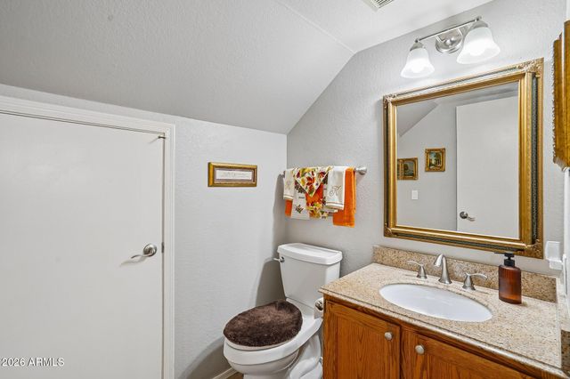 2352 W REDWOOD Drive, Chandler, AZ 85248