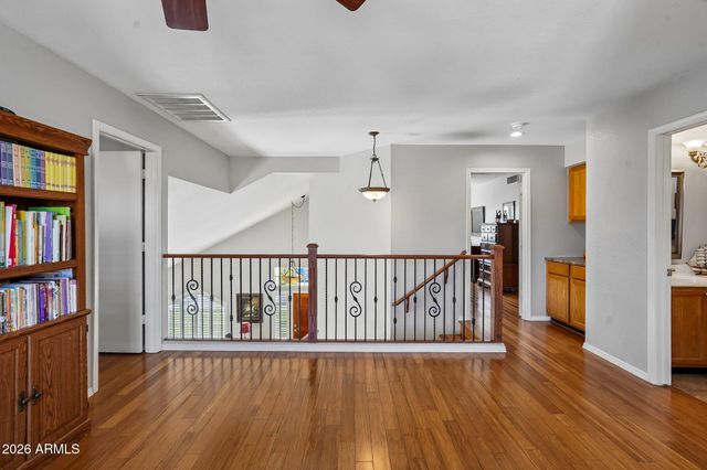 2352 W REDWOOD Drive, Chandler, AZ 85248