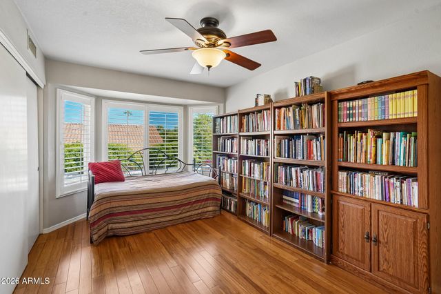 2352 W REDWOOD Drive, Chandler, AZ 85248