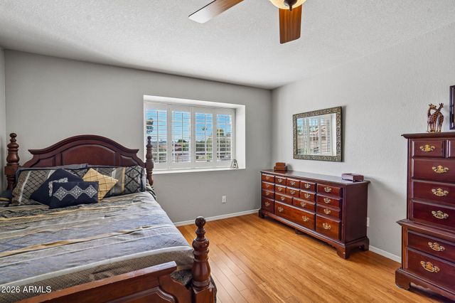 2352 W REDWOOD Drive, Chandler, AZ 85248