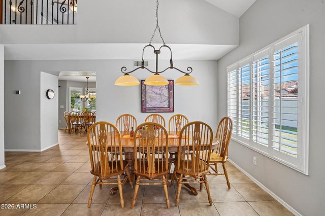 2352 W REDWOOD Drive, Chandler, AZ 85248