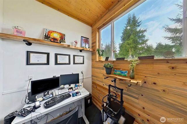 17837 Gilbert Street SE, Tenino, WA 98589