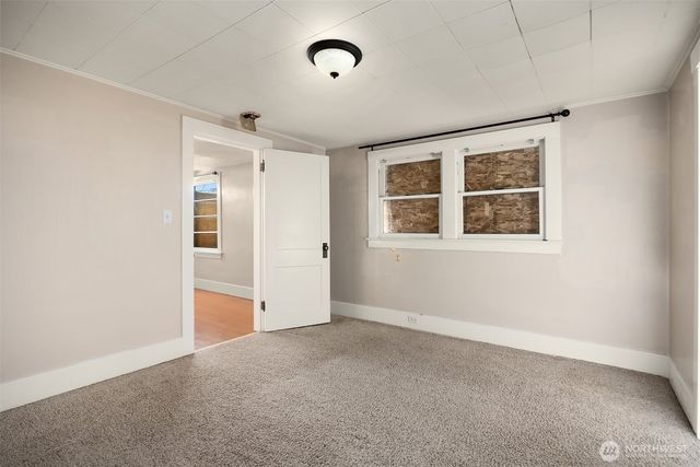 943 N 103rd Street, Seattle, WA 98133