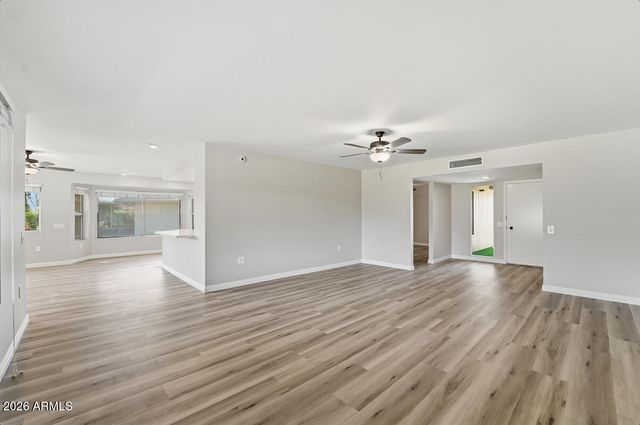 19015 N SIGNAL BUTTE Circle, Sun City, AZ 85373