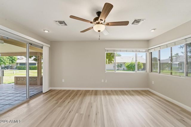 19015 N SIGNAL BUTTE Circle, Sun City, AZ 85373