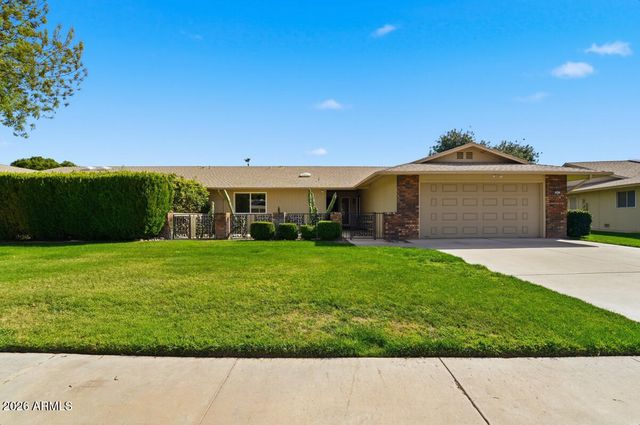 19015 N SIGNAL BUTTE Circle, Sun City, AZ 85373