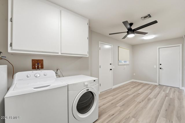 19015 N SIGNAL BUTTE Circle, Sun City, AZ 85373