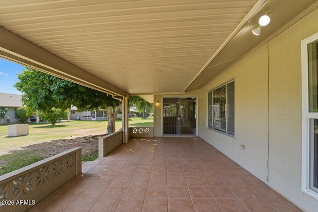 19015 N SIGNAL BUTTE Circle, Sun City, AZ 85373