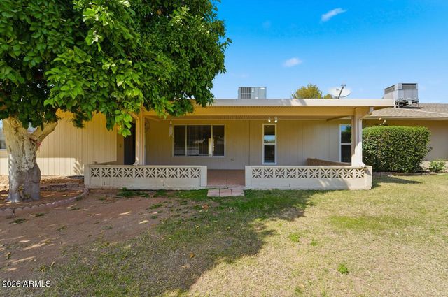 19015 N SIGNAL BUTTE Circle, Sun City, AZ 85373