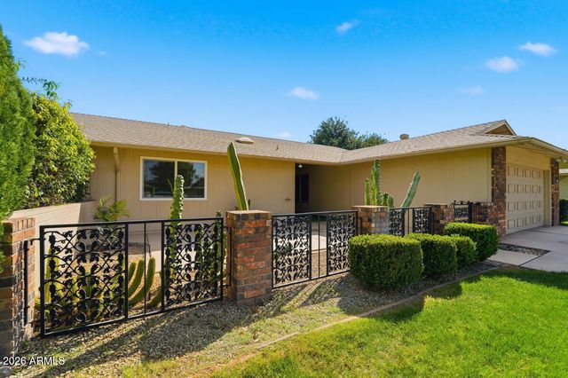 19015 N SIGNAL BUTTE Circle, Sun City, AZ 85373