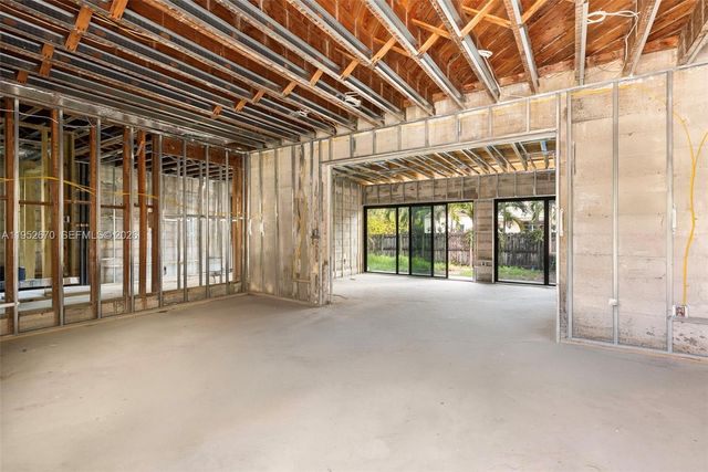 4345 Alton Rd, Miami Beach, FL 33140