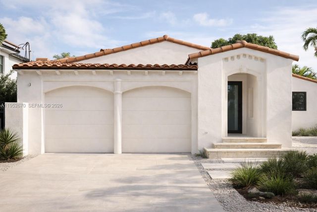 4345 Alton Rd, Miami Beach, FL 33140