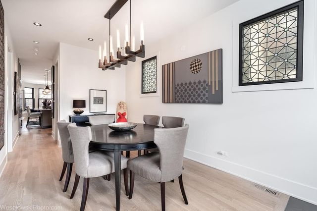 2041 W Cuyler Avenue 1, Chicago, IL 60618