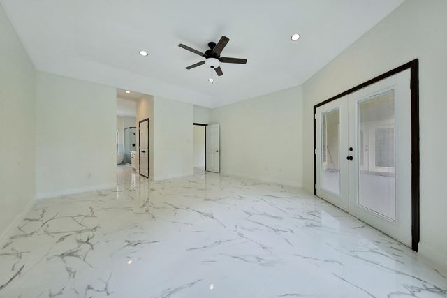 2283 Deer Cove Trail, Kingwood, TX 77339
