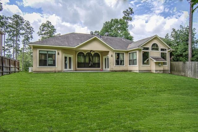 2283 Deer Cove Trail, Kingwood, TX 77339