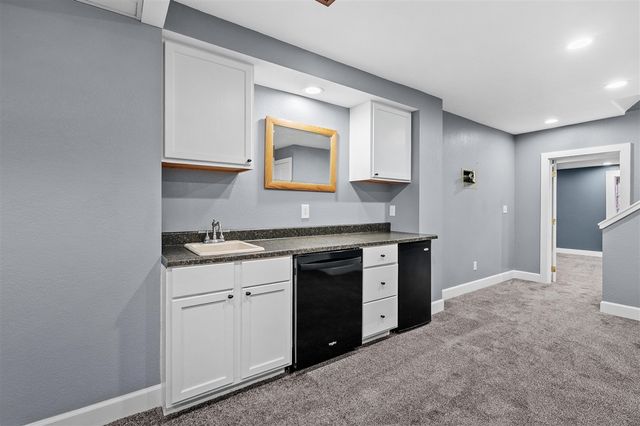 113 Whisperwood Lane, Battle Creek, MI 49015