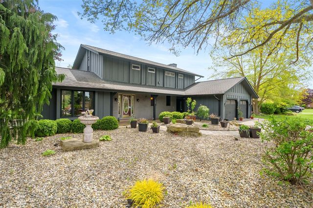 113 Whisperwood Lane, Battle Creek, MI 49015