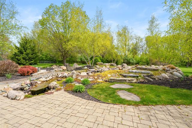 113 Whisperwood Lane, Battle Creek, MI 49015