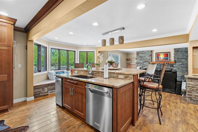 113 Whisperwood Lane, Battle Creek, MI 49015