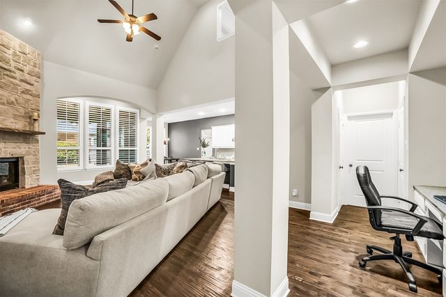 6913 Barolo Drive, Rowlett, TX 75088